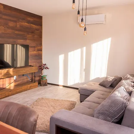 Pause Apartmanhotel 3*