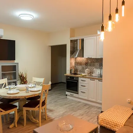 Pause Apartmanhotel 3*