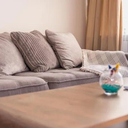 Apartmanhotel Pause 3*